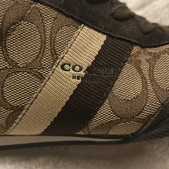 COACH (New York) - Picture 5 of 9